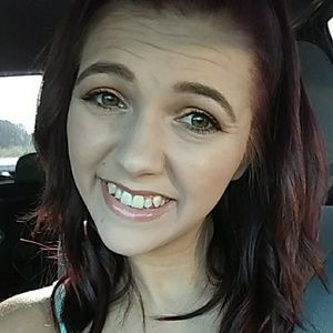 Meet your Posher, Tiera